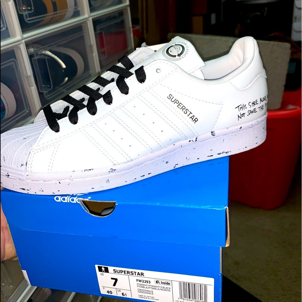 Adidas superstar